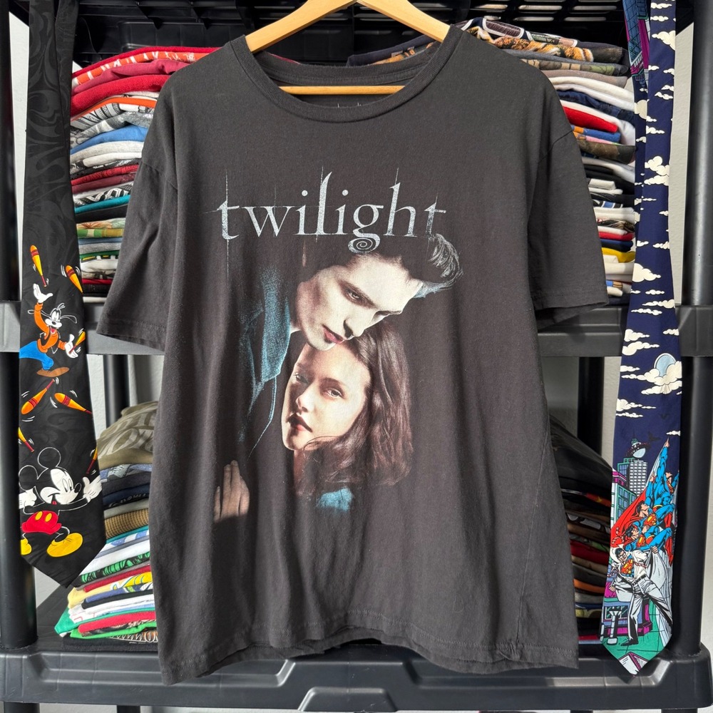 Y2K Black Twilight Edward And Bella Graphic Tee XL